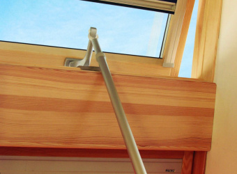 фото Стержень телескопический FAKRO ZST (СН) 211 см Центр Кровли картинка Стержень телескопический FAKRO ZST (СН) 211 см Центр Кровли