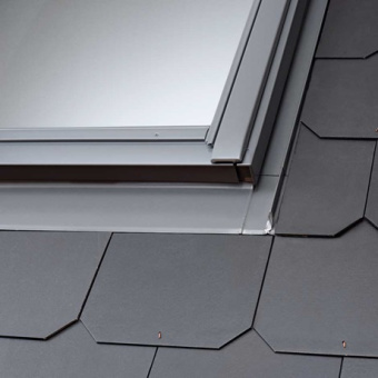 картинка Оклад VELUX EDS 2000+BDX с гидро-теплоизоляцией для плоских кровельных материалов 66х98 Центр Кровли